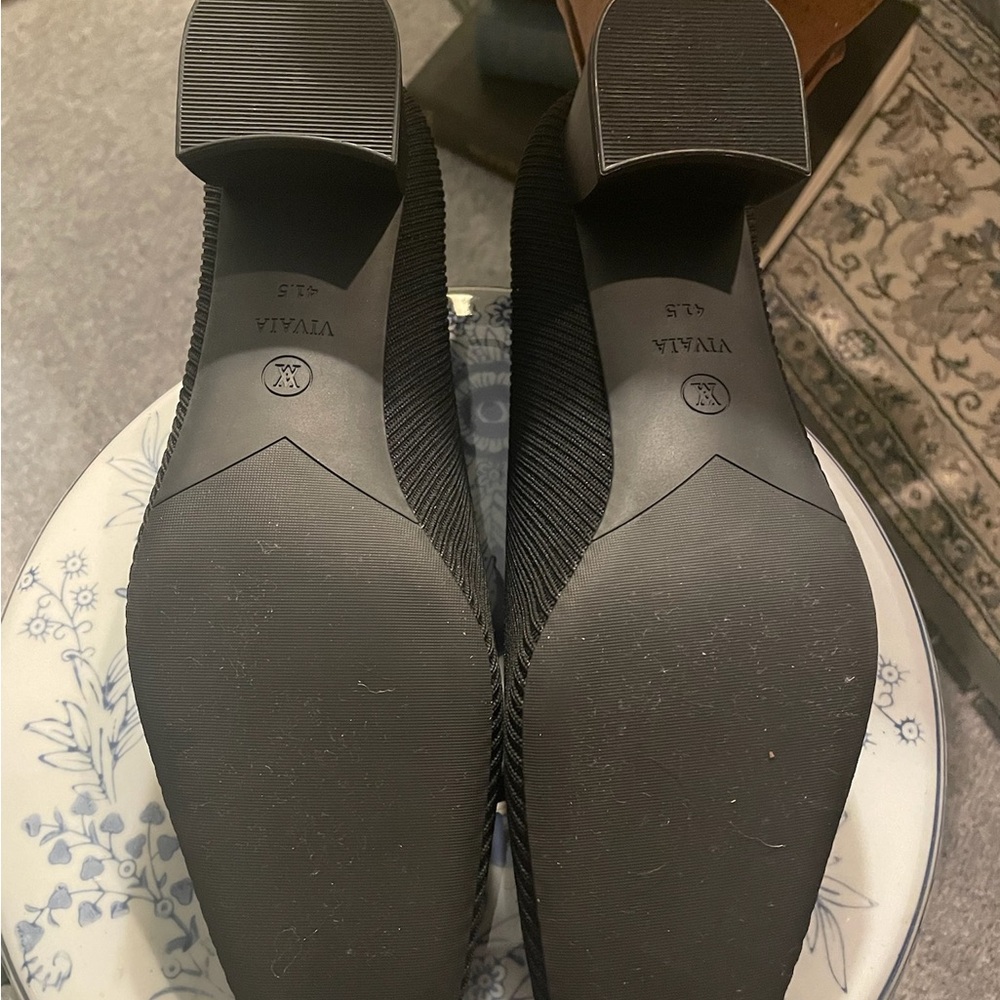 NIB Vivaia Melody 2.0 Sz 10 41.5 Square-Toe Black Heels - Picture 13 of 16